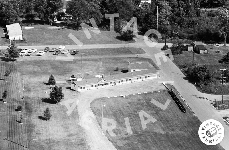Sunset Acres Motel - 1969 (newer photo)